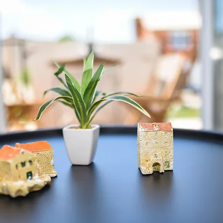 Ibeach By Rok Appartement